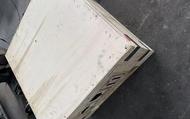 PACKING AND SHIPPING INFORMATION8